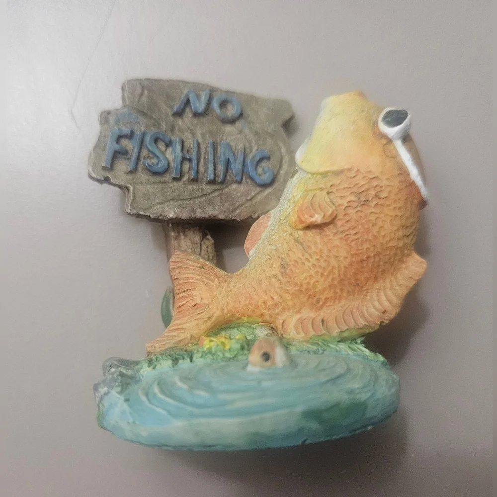 Decorative Fish Tank Figurines 4 Pieces